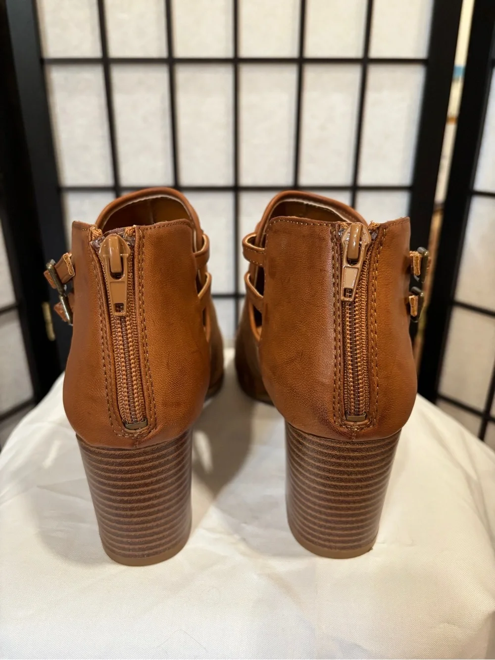 New York Transit Cognac Peep Toe Booties‎ Block Heel Size 8